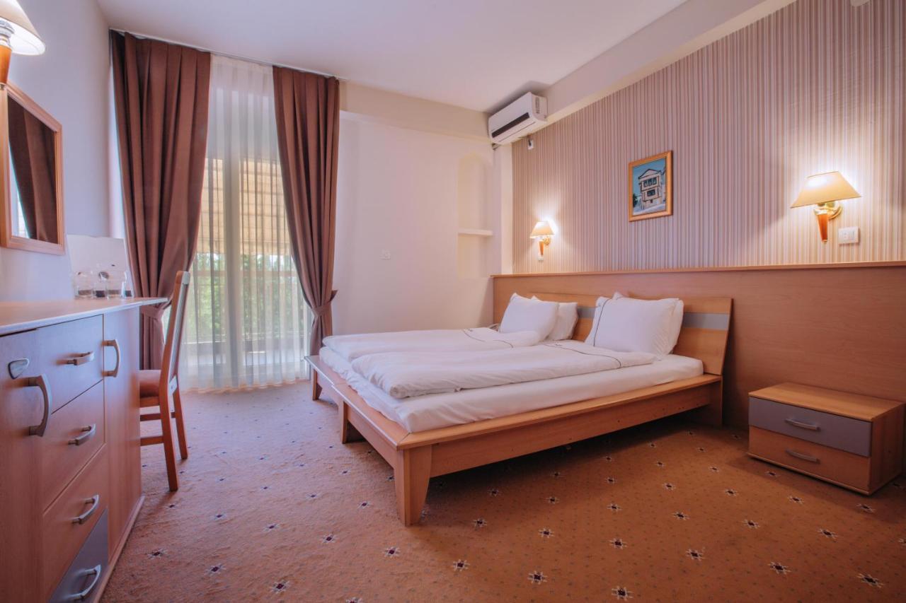 Hotel Filip أوهغيد المظهر الخارجي الصورة