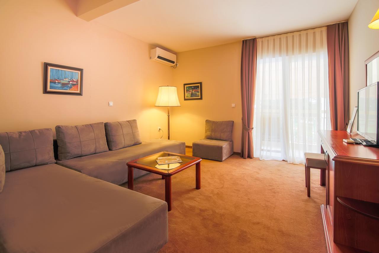 Hotel Filip أوهغيد المظهر الخارجي الصورة