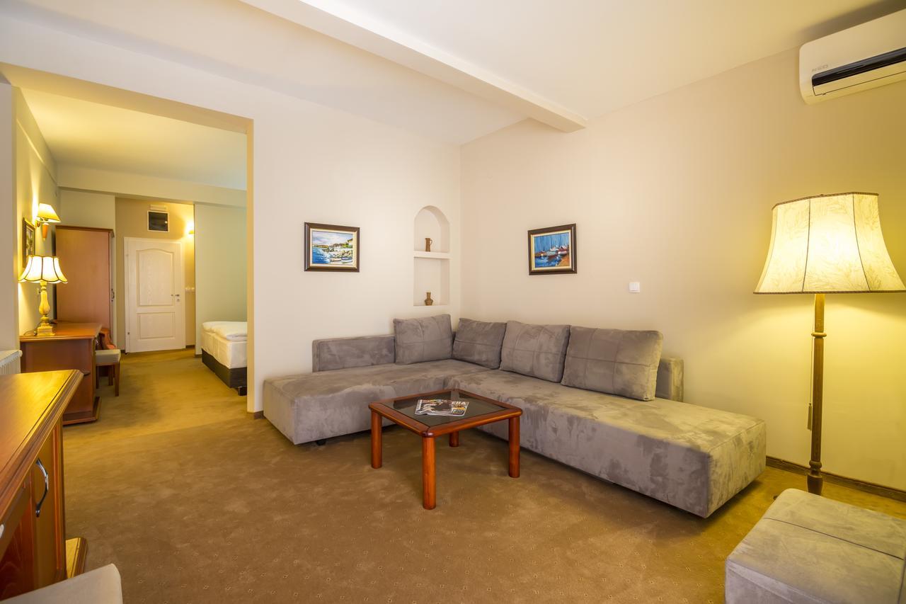 Hotel Filip أوهغيد المظهر الخارجي الصورة